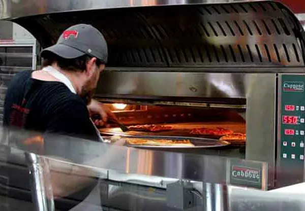 زمان پخت پیتزا در فر برقی